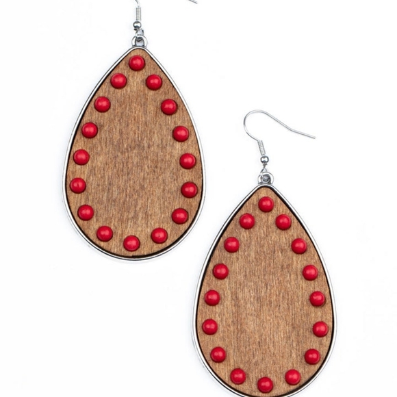 Rustic Refuge Earrings - Picture 2 of 5